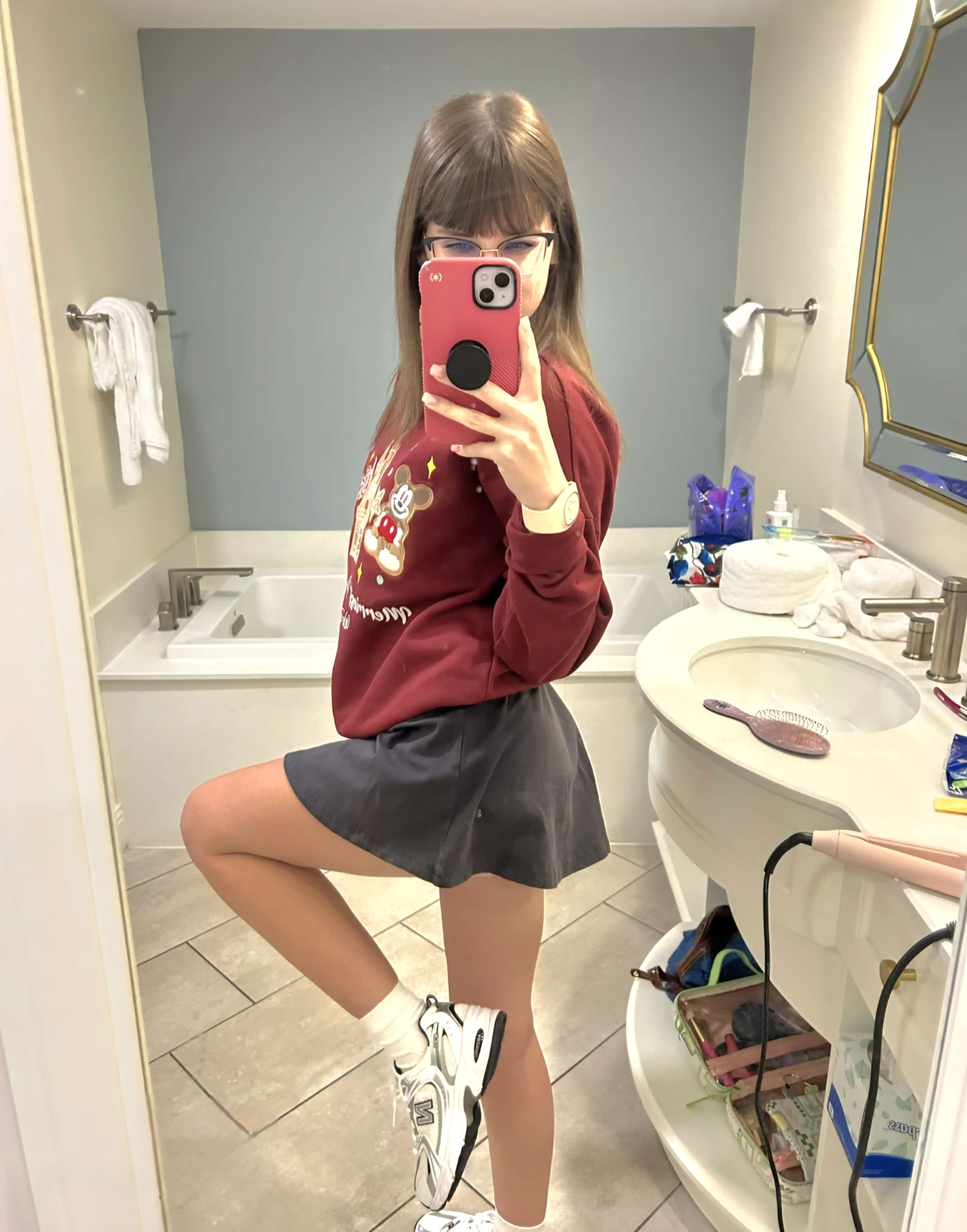 1000748209