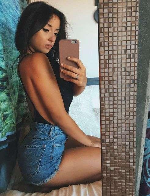 Джинсовые шорты