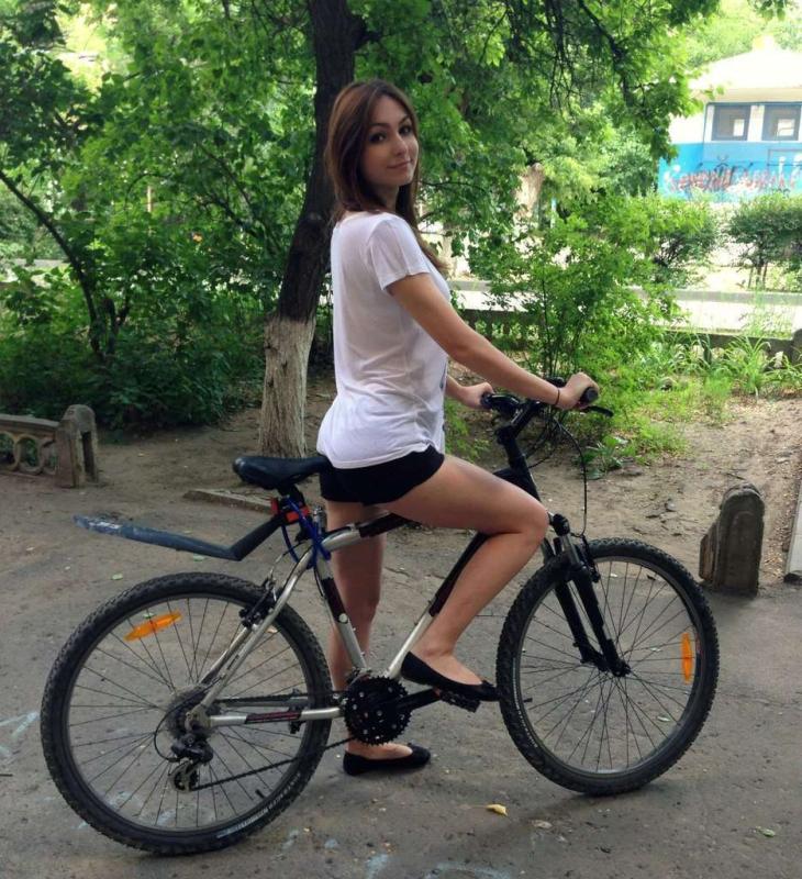 Покатаемся на велике?