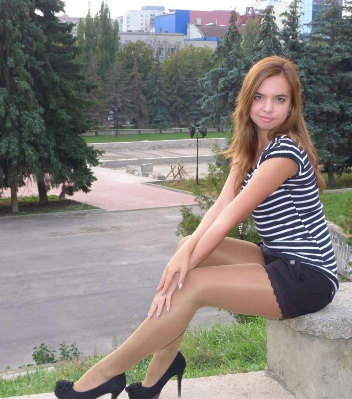Девушка в шортиках