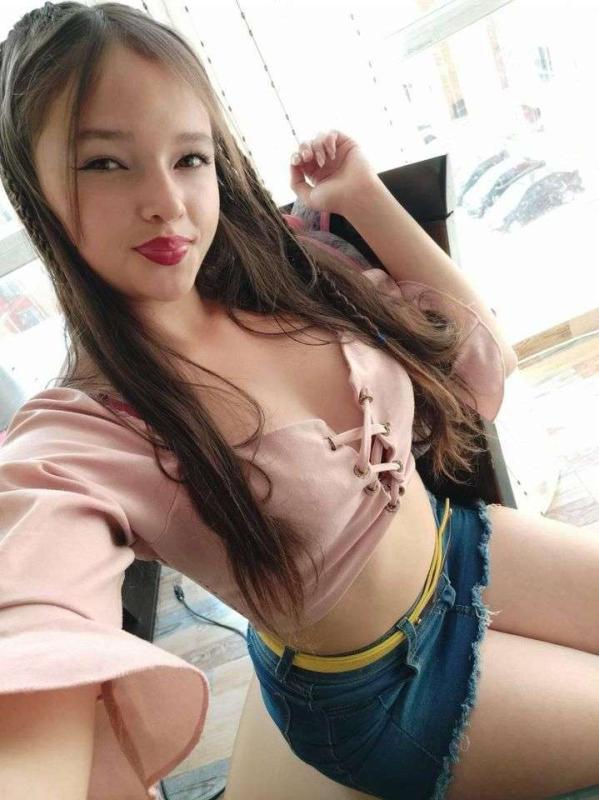 Paula Romero. Share my profile on WhatsApp / Telegram and enjoy "friends and family of mine"
