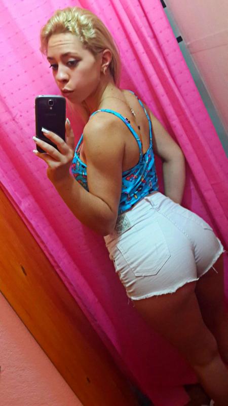 Noemi Navarro. Share my profile on WhatsApp / Telegram and enjoy "friends and family of mine"
