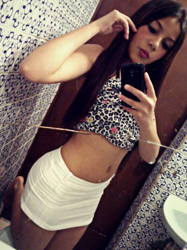 Me gustan mayores, de esos que llaman señores. Share my profile on WhatsApp / Telegram and enjoy "friends and family of mine"