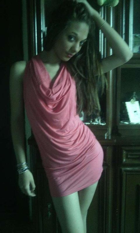 Italiana. Share my profile on WhatsApp / Telegram and enjoy "friends and family of mine"