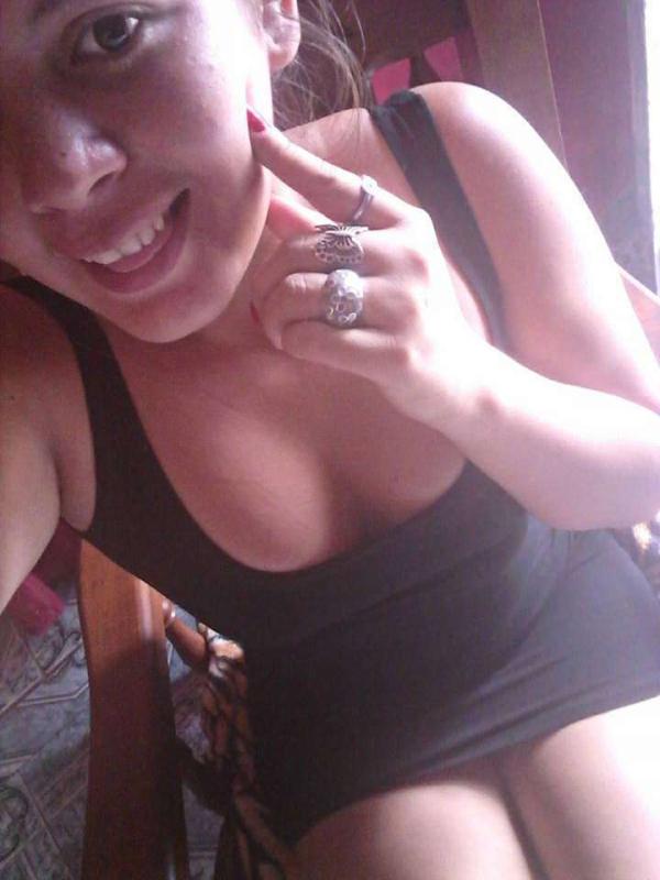 Elizabeth Escalante. Share my profile on WhatsApp / Telegram and enjoy "friends and family of mine"