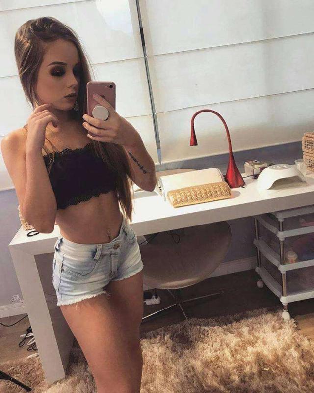 Esyuanith Texeira