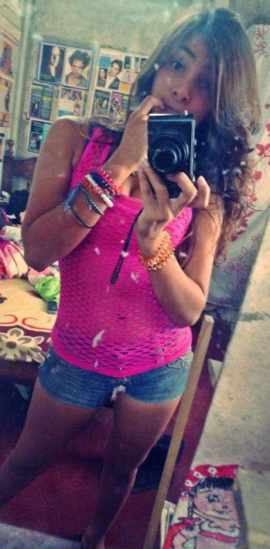 Yendry Gonzalez. Share my profile on WhatsApp / Telegram and enjoy "friends and family of mine"