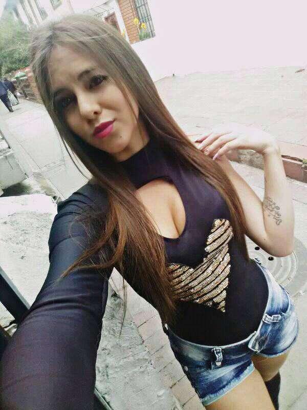 Angiie Parra. Share my profile on WhatsApp / Telegram and enjoy "friends and family of mine"