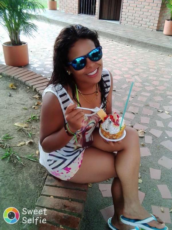 Colombiana muy usada