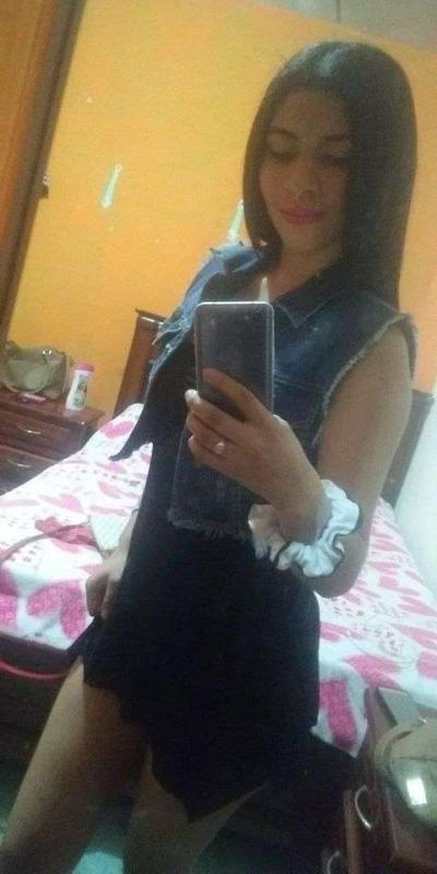 Yuliana Mera Vera. Share my profile on WhatsApp / Telegram and enjoy "friends and family of mine"
