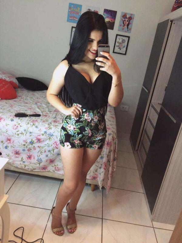 Ana Aline Barrios