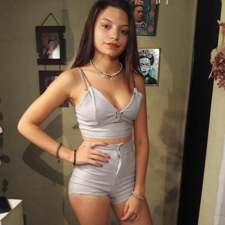 Luli Guzman. Latina caliente. Share my profile on WhatsApp / Telegram and enjoy "friends and family of mine"