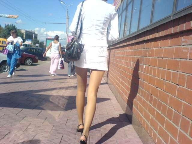 Прогулка с незнакомкой в белом