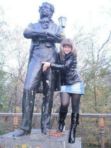 Не приставай к Пушкину!