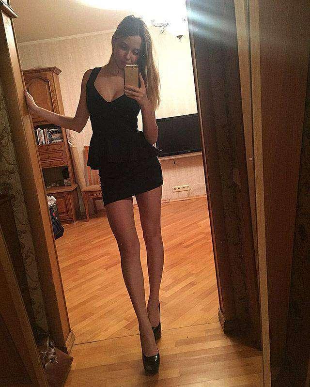 Стройноногая