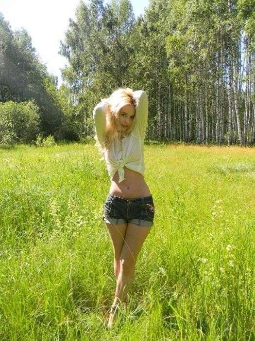 На лесной полянке