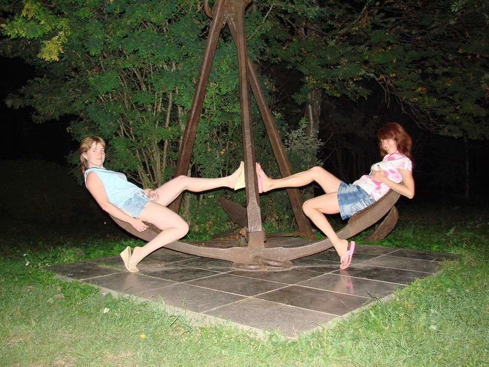 На якоре